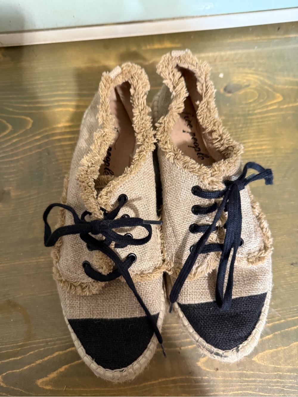 Free People Topanga Espadrille Sneakers Beige Black Jute Burlap Size 37 US 7